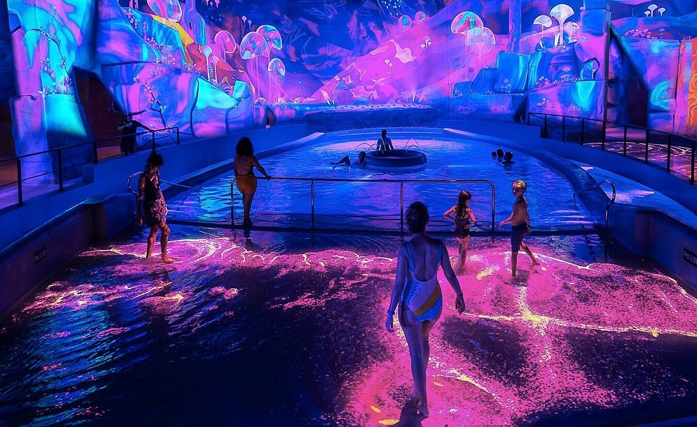 Aquascope — projections colorées
